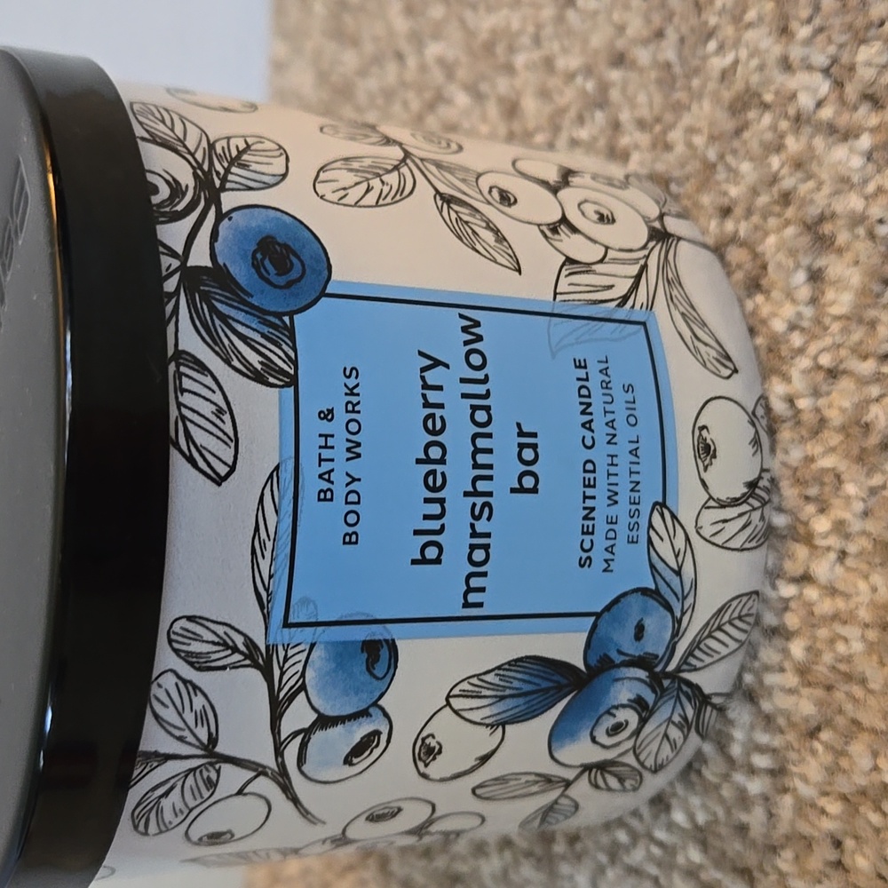 Blueberry Marshmallow Bar Candle